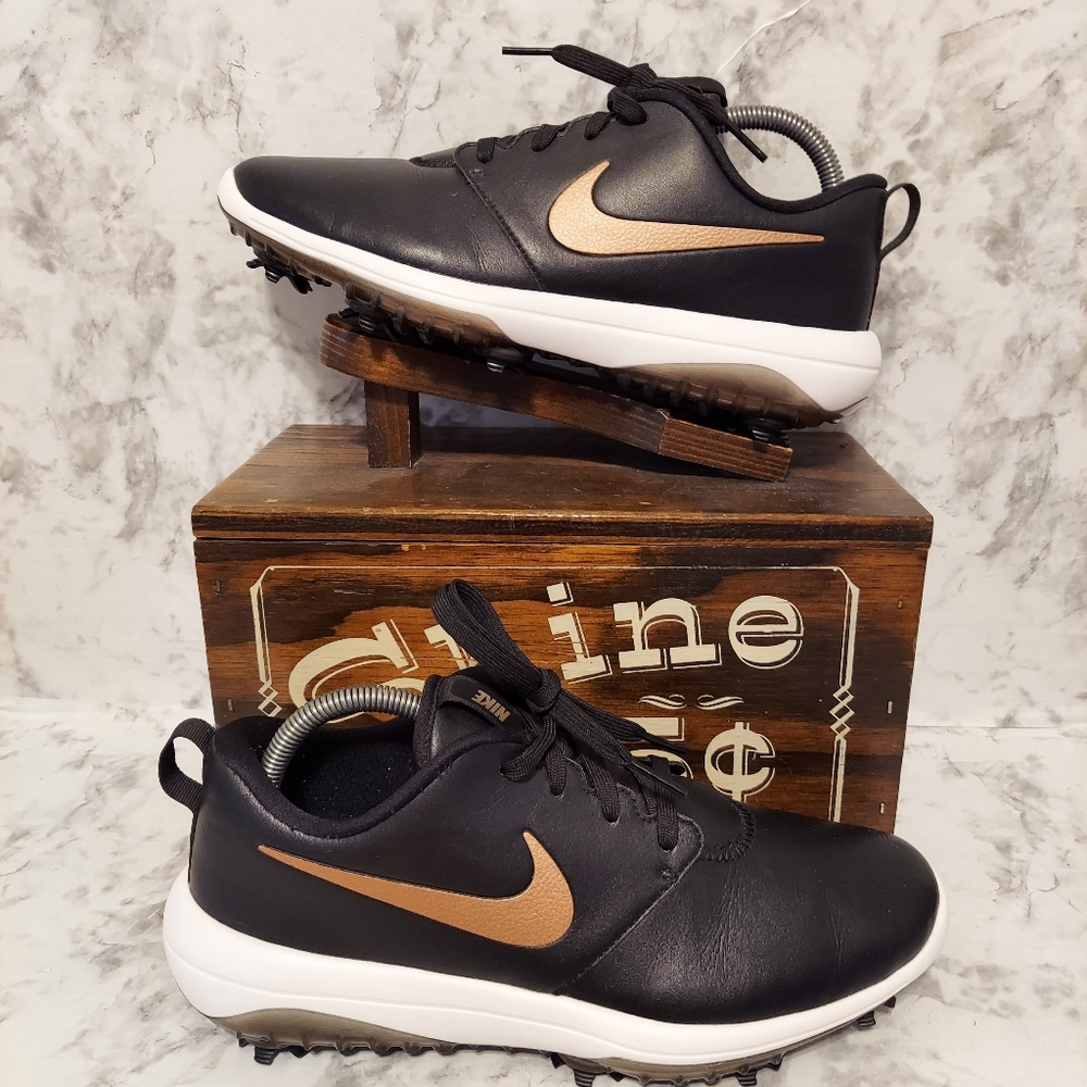 Pre-owned 2018 nike roshe G tour golf shoes